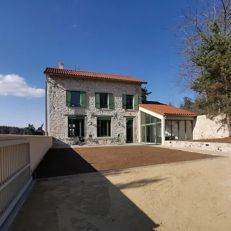 Gite Confortable Et Clos, Ideal Pour Vacances Nature Entre Haute-loire Et Ardeche - Fr-1-582-335 *